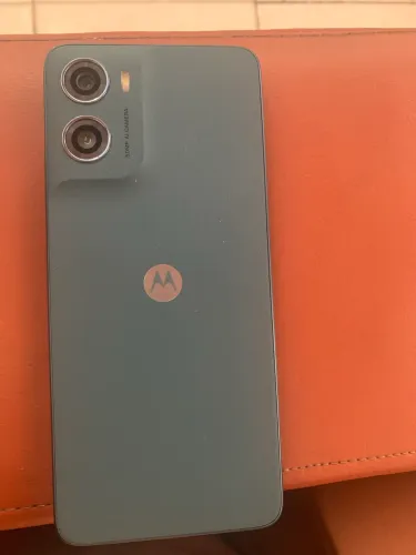 Moto G06