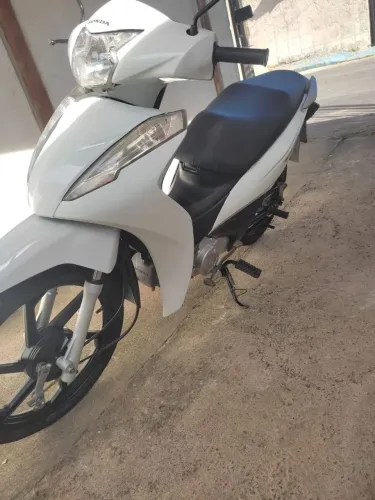 Vendo honda biz 2019