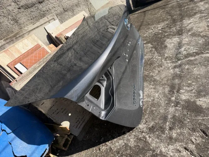 Tampa porta malas Corolla GLI 2026 cinza