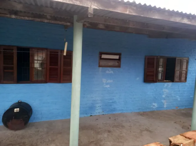 Alugo Casa 2 quartos