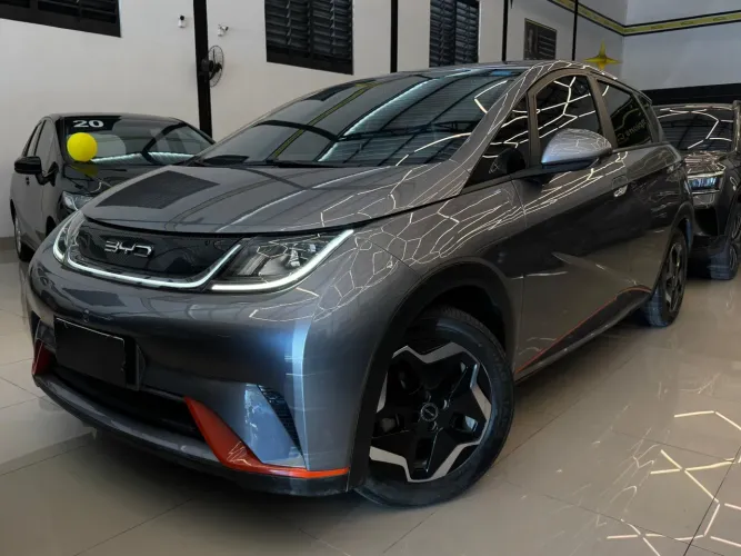 BYD Dolphin EV (Elétrico) 2024