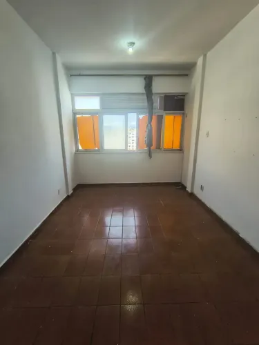 Conjugado para alugar com 40 metros quadrados no Centro - Rio de Janeiro - RJ