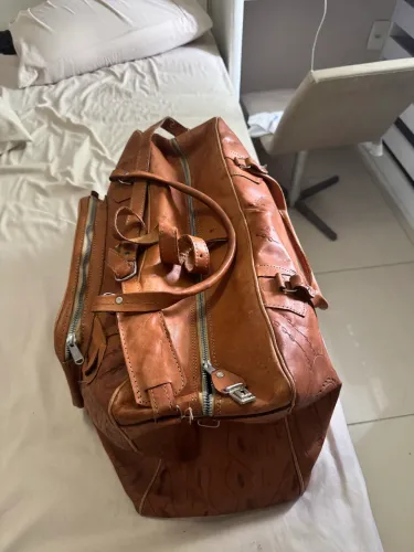 Bolsa couro legítimo caramelo