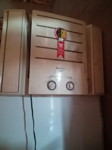 Vendo ar-condicionado 500 Reais meu zap *