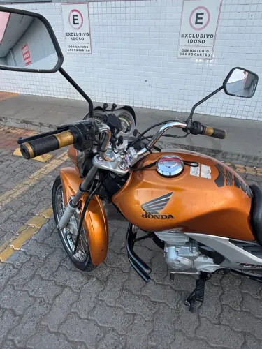 Vendo Honda CG TITAN KS 150 MIX excelente oportunidade - moto bem cuidada