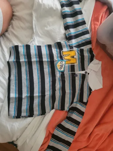 Camiseta Polo Manga Cumprida - 4 anos