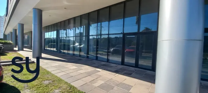 Loja ampla para locação na Avenida Ipiranga Com estacionamento