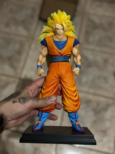 Vendo 8 TOP action figures do Dragon Ball z