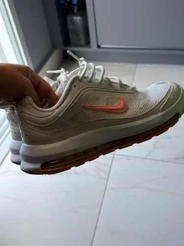 Nike feminino 37 
