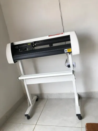 Plotter de recorte e Risco digital Corte e Contorno 72 cm