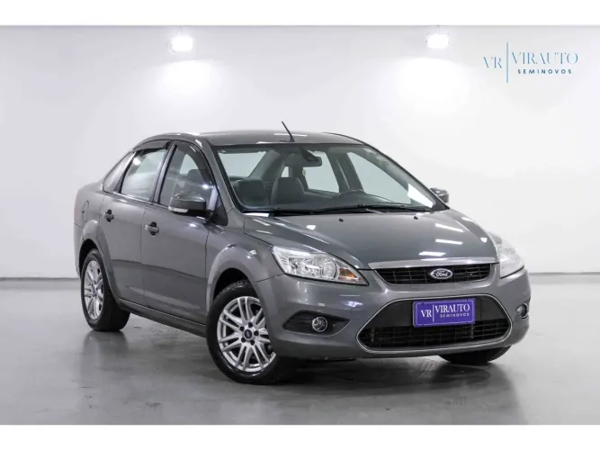 Ford Focus 2.0 16v/ 2.0 16V Flex 5P 2013