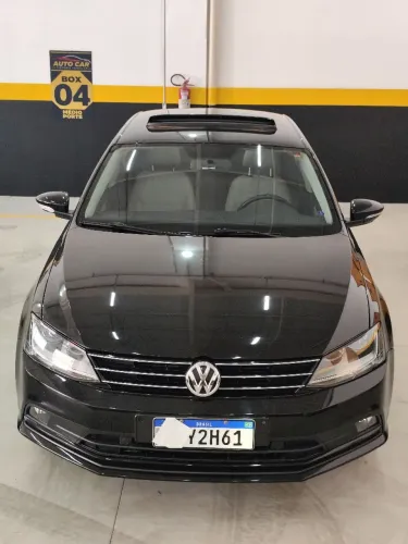 Volkswagen Jetta Comfortline 1.4 TSI 16V 4P Aut. 2017