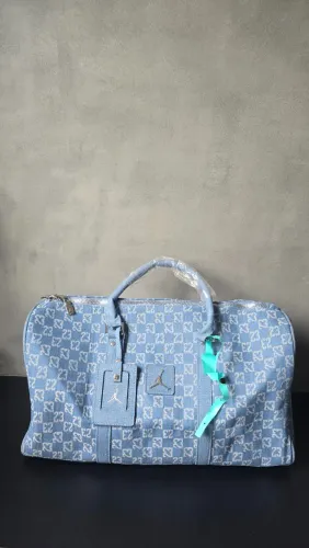Bolsa Air Jordan Monogram Duffel Bag