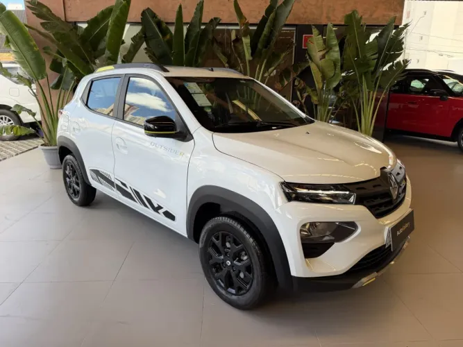 Renault Kwid Outsider 1.0 Flex 12V 5P Mec. 2026