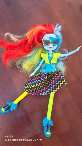Bineca Rainbow Dash da linha My Little Pony Equestria Girls
