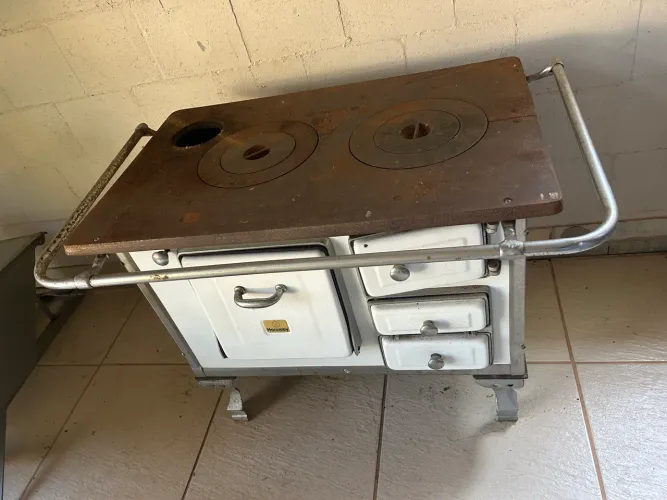 Fogão a lenha Maumbi