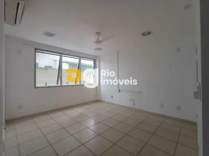 Sala : / Comercial / Vila Valqueire