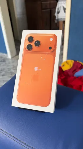? iPhone 17 Pro Max - 256GB - Laranja