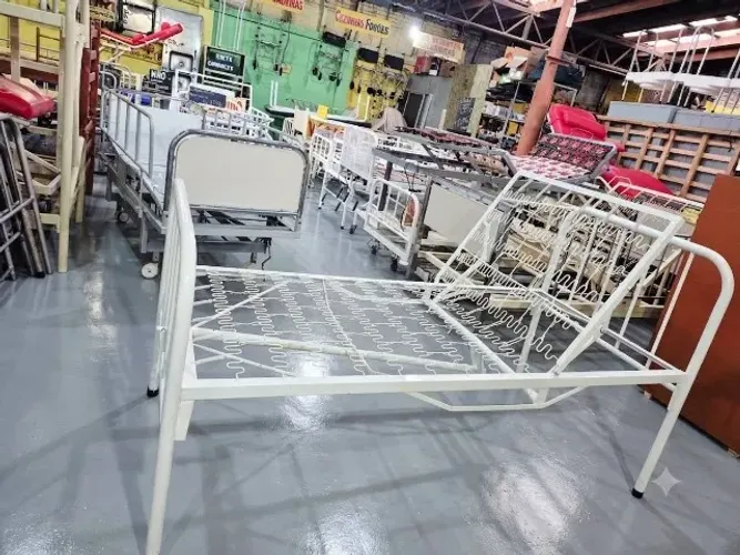 CAMA HOSPITALAR 1 MANIVELA