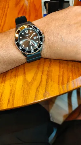 Vendo Relógio Casio duro.