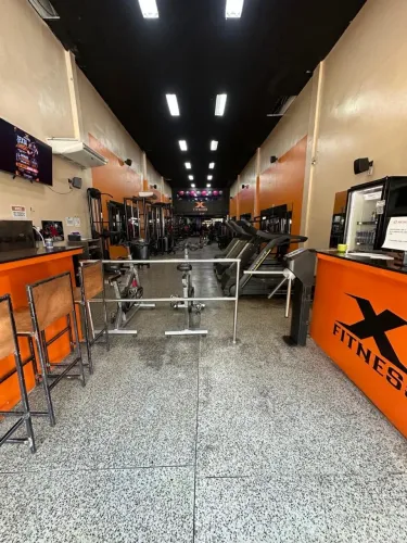 Academia Completa e Funcionando