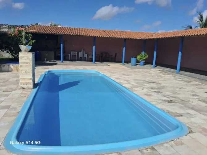 Alugo Chácara