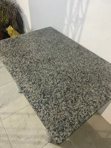 Peça de Granito/Mármore (tampão de mesa ou outras coisas)
