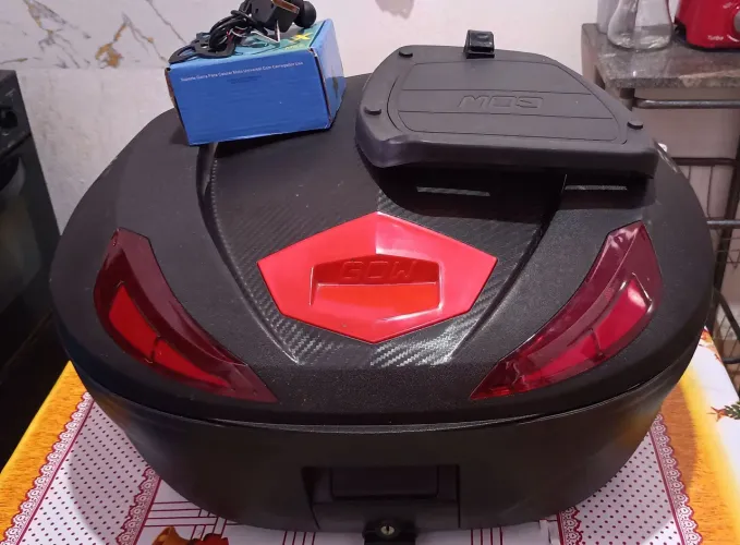 BAU DE MOTO E SUPORTE PARA CELULAR
