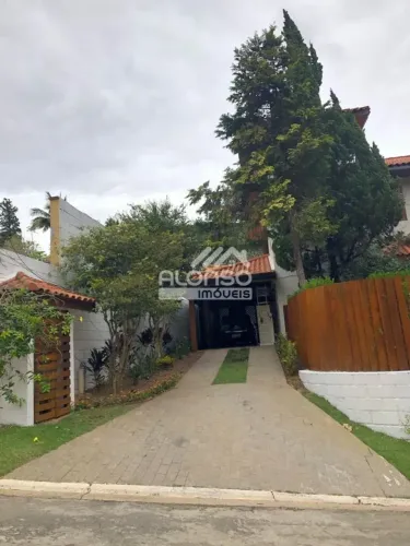 CASA VENDE/ALUGA- 4 QUARTOS  380M² NA GRANJA, QUINTAL GRANDE, PISCINA PRIVATIVA -THE SQUAR