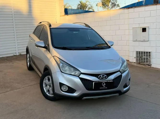Hyundai HB20X Premium 1.6 Flex 16V Aut. 2014