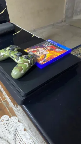 PLAYSTATION 4 SLIM 1tb