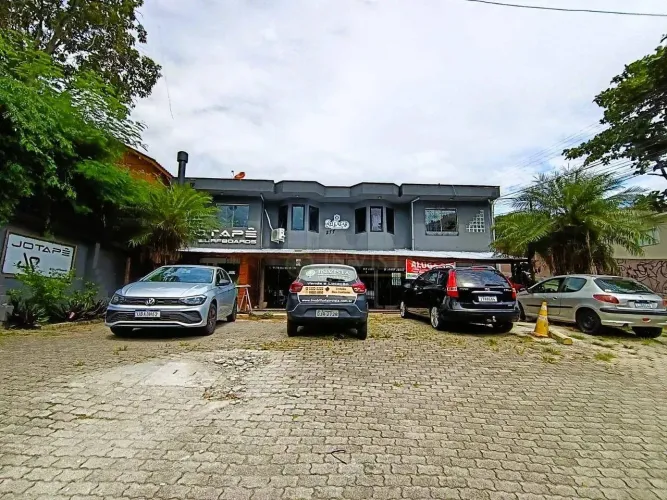 Loja Comercial para Alugar no bairro Rio Tavares, em Florianópolis/SC.