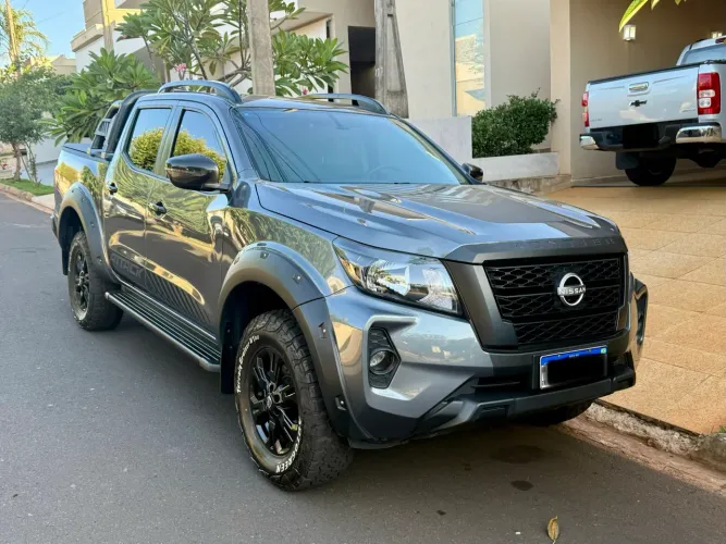 Nissan Frontier Attac.cd 4X4 2.3 Bi-TB Die. AUT 2025