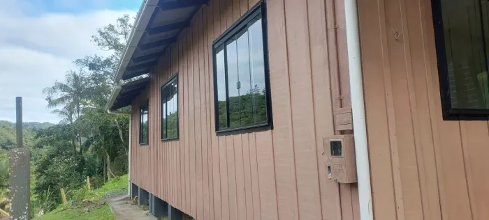 Vendo casa para desmanchar