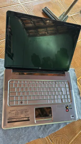 Notebook HP com defeito