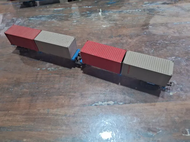 Vagão duplo porta container Frateschi