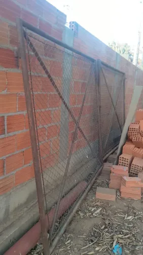 Portão para cachara