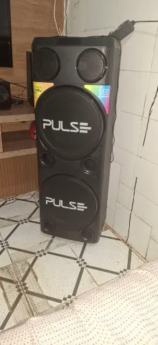 Caixa de som torre Pulse