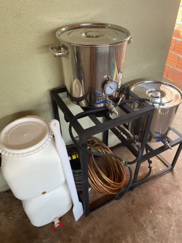 Kit para fazer cerveja artesanal