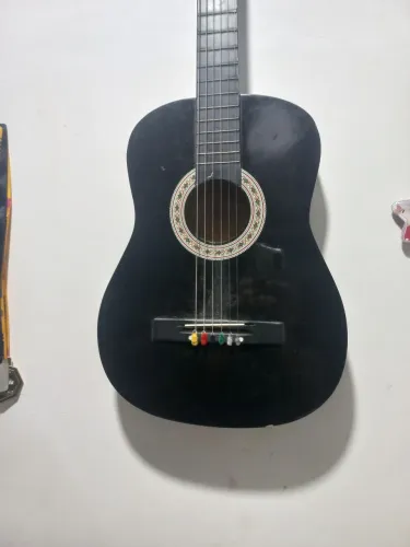 Violão 600 reais novo