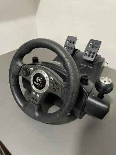 DFP - Volante Logitech Driving Force Pro