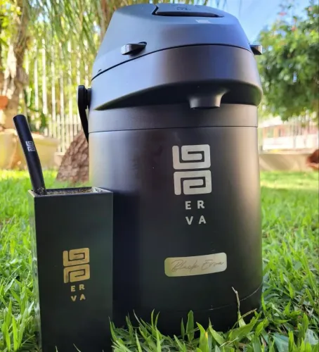 Térmica 2,5l Black Erva