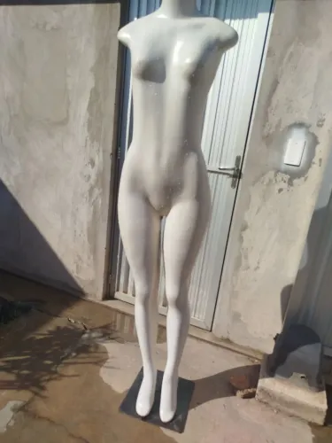 MANEQUINS Feminino, masculino e juvenil