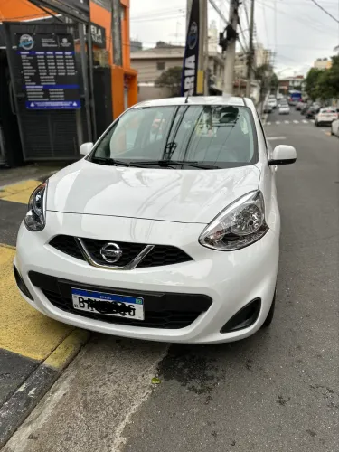 Nissan March S 1.0 12V Flex 5P 2017