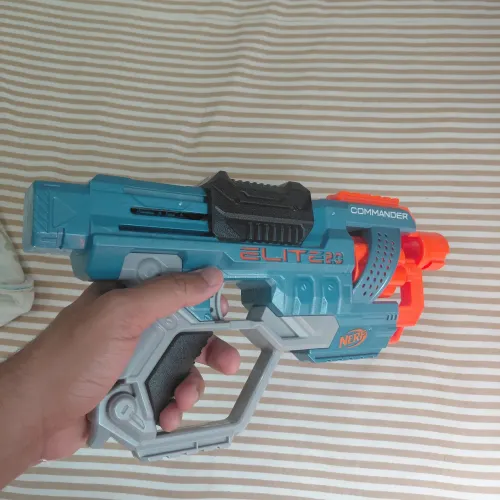 Nerf Elite 2.0 Commander RD-6 Seminovo