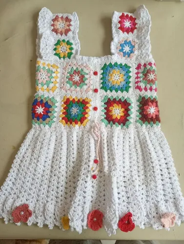 Vestido bebe crochê 