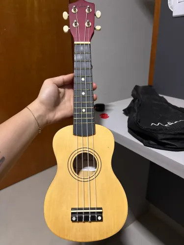 UKULELE SOPRANO MAKANU