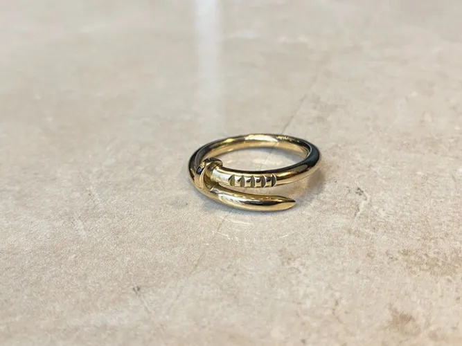 Anel em Ouro 18K 750 7 gramas