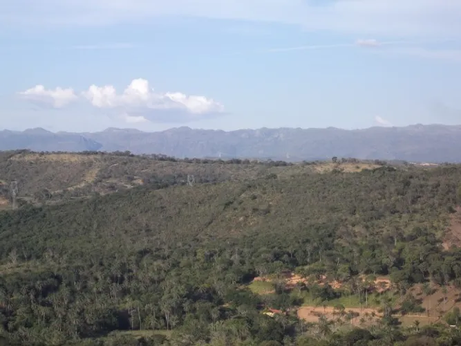 Lindo baixado 80.000m² com luz, rio nos fundos, mata nativa, Jaboticatubas.
