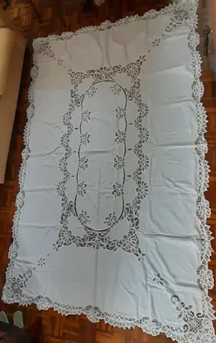 LINDA TOALHA PORTUGUESA DE BANQUETE COM 12 GUARDANAPOS